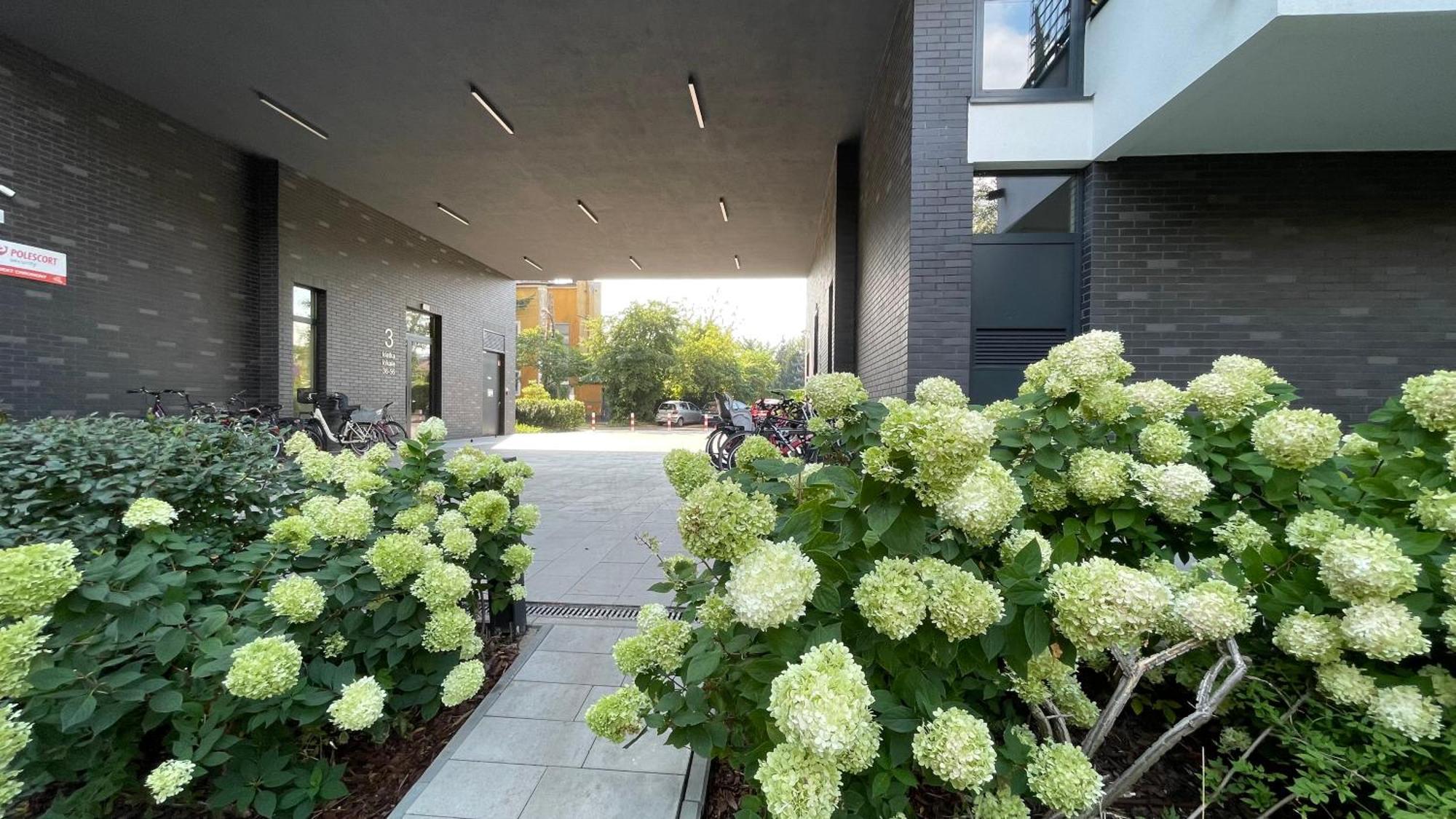 Apartamenty Warszawa Centrum Wlodarzewska 30 エクステリア 写真